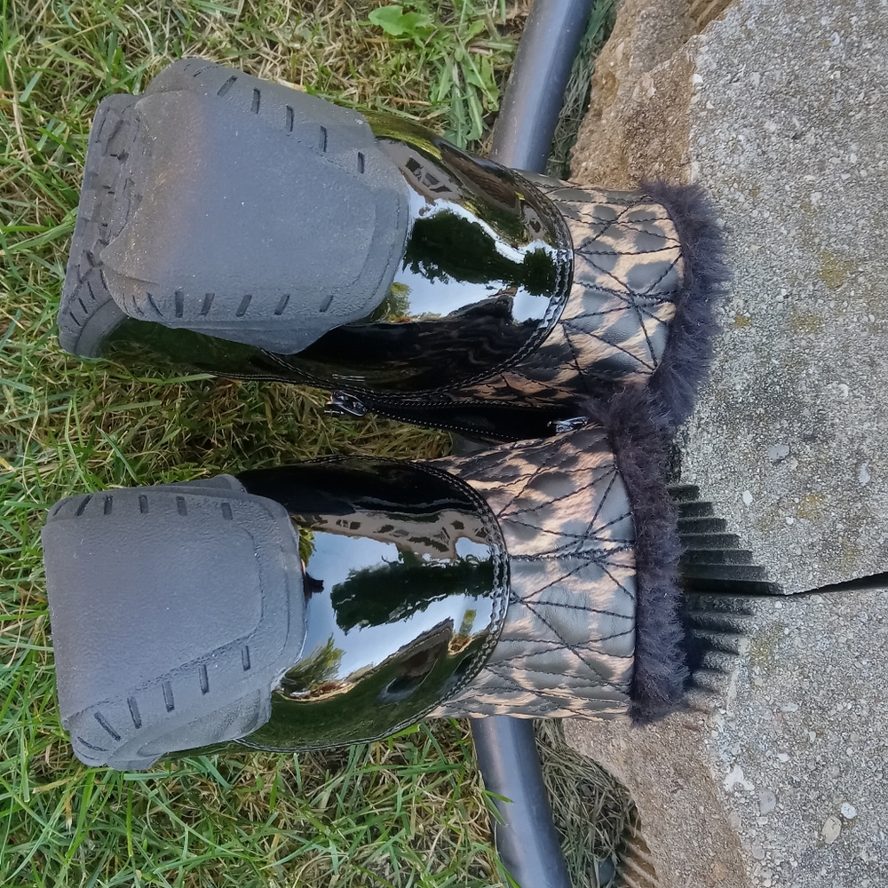 NIB Khombu Waterproof Winter Ankle Snow Boots, Leopard, 8 - Picture 5 of 9